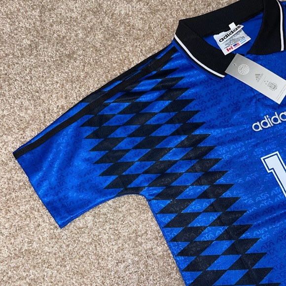 Adidas Argentina Maradona 1994 Retro Men’s Away Soccer Jersey🆕 - Picture 6 of 6